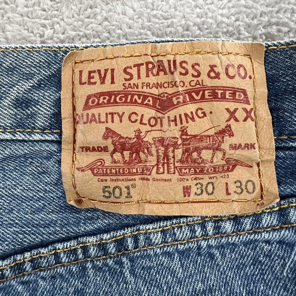 Levis 501 Original Straight Leg Jeans 30x30 Blue Men Button Fly Made in Egypt
